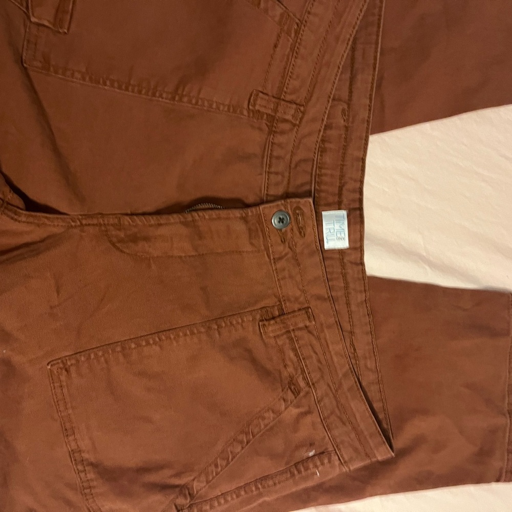 Rust colored cargo pants size 16